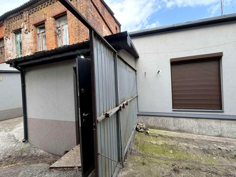 комерційна за адресою Святослава Хороброго вул. (Чкалова), 14