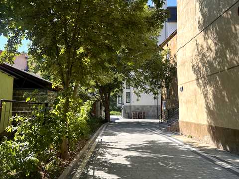 квартира за адресою Кардинала Любомира Гузара вул., 25