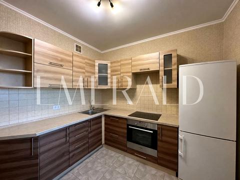 квартира за адресою Милославська вул., 2