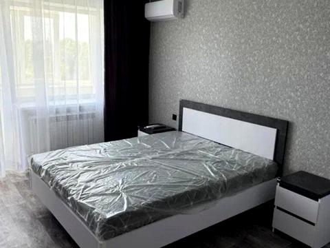квартира по адресу Героев Сталинграда просп., 171