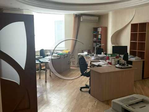 коммерческая по адресу Евгения Коновальца ул. (Щорса), 32-Г