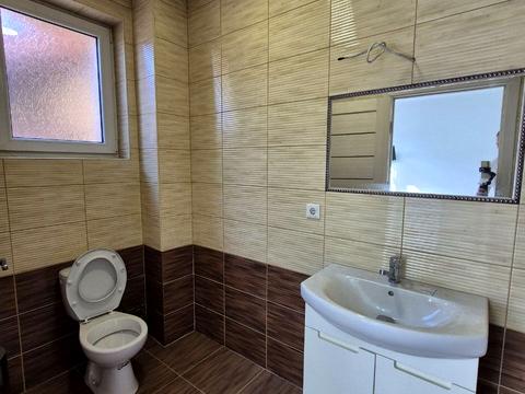 комерційна за адресою смт. Буштино, Центральна, 245