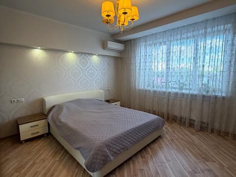 квартира за адресою Аркадія Голуба вул. (Постишева), 1-В