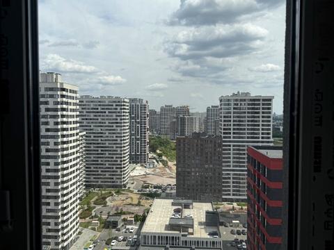 квартира за адресою Олександра Олеся вул., (Будинок 10.3)