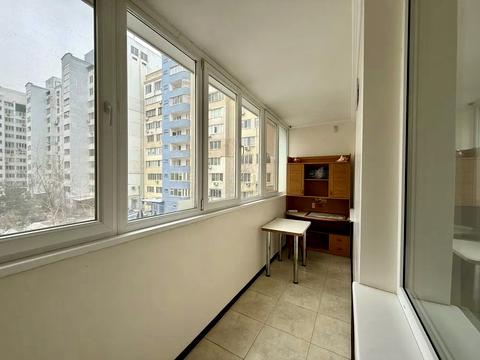 квартира за адресою Зоопаркова вул., 4