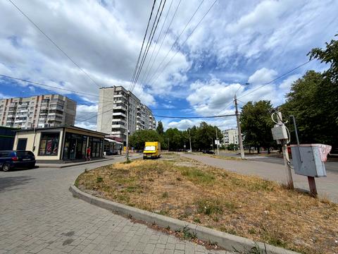 комерційна за адресою Львів, Суботівська вул., 2а