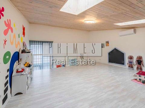 дом по адресу Михаила Величко ул.