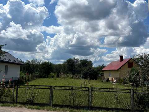 ділянка за адресою с. Вовчинець,