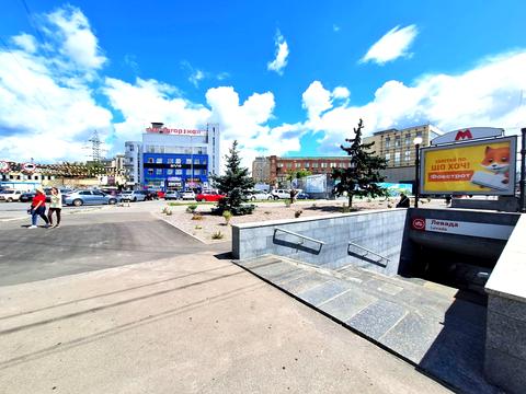 комерційна за адресою Аерокосмічний просп. (Гагаріна), 21