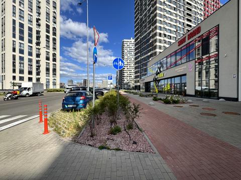 паркоместо по адресу Олександра Олеся ул., 25