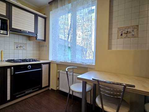 квартира по адресу Бучмы ул. (Командарма Уборевича), 42б