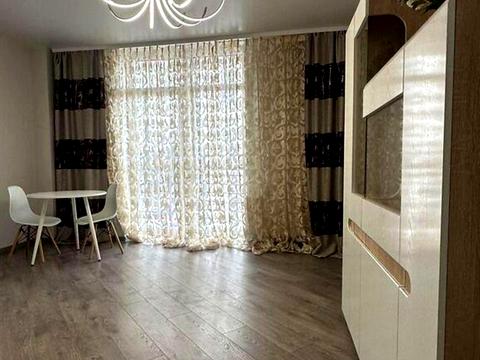 квартира по адресу Ровно, Гайдамацкая ул. (Марфи Струтинської), 2г