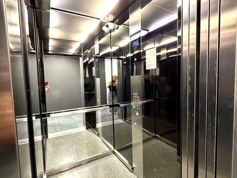 квартира за адресою Червоної Калини просп., 56