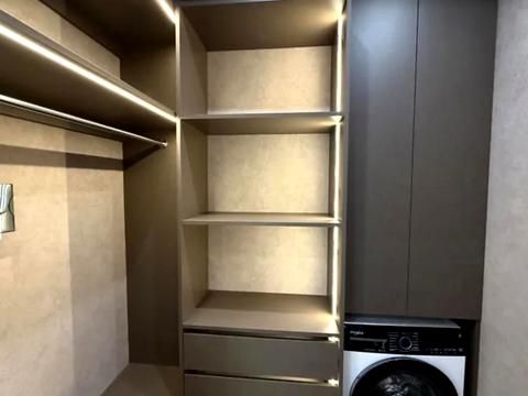 квартира по адресу Краснова ул., (67 перлина)