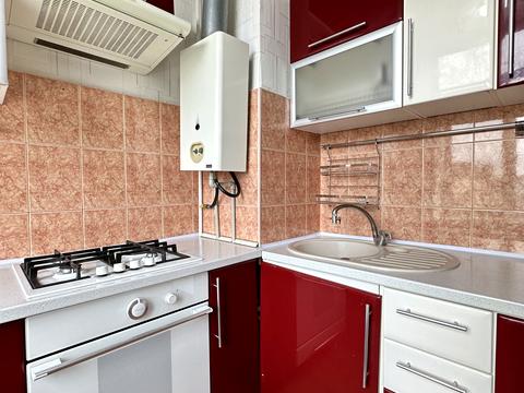 квартира за адресою Пастера вул., 12