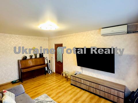 квартира за адресою Оноре де Бальзака вул., 61