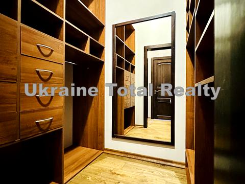 квартира за адресою Андріївський узвіз, 2-Б