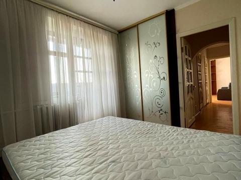 квартира по адресу Инглези ул. (25-ї Чапаєвської Дивізії), 3/1