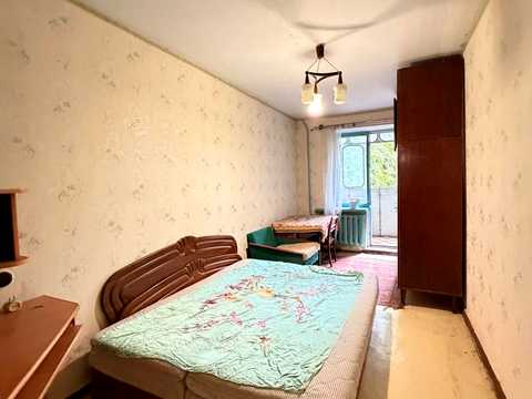 квартира за адресою Зарічанська вул., 14/3