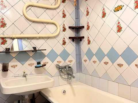 квартира за адресою Зарічанська вул., 14/3