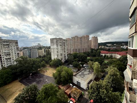 квартира за адресою Голосіївський просп. (40-річчя Жовтня), 15
