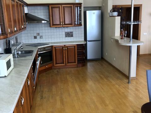 квартира за адресою Голосіївський просп. (40-річчя Жовтня), 68