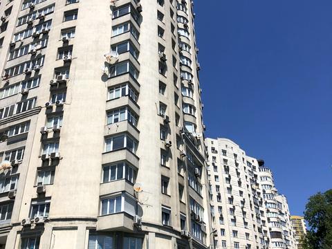 квартира за адресою Голосіївський просп. (40-річчя Жовтня), 68