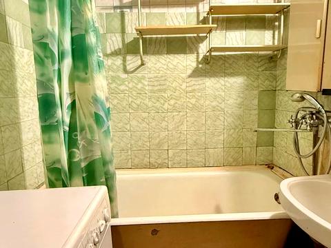 квартира за адресою Солом'янська вул. (Толстого), 25