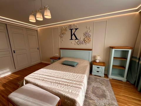 квартира за адресою Праведників Світу вул., 45