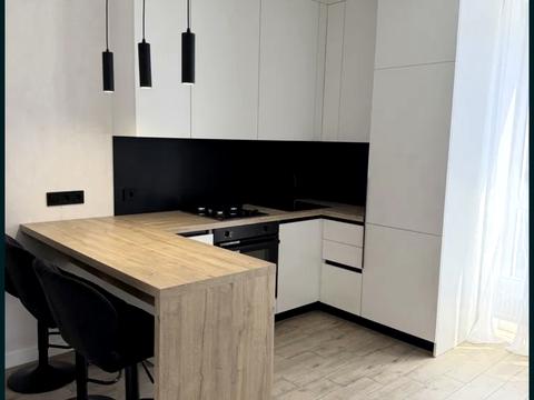 квартира за адресою Інститутська вул., 5