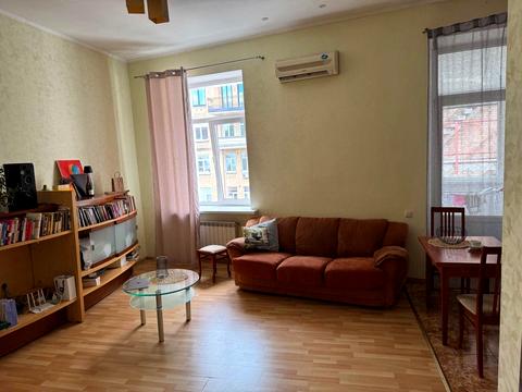 квартира за адресою Рейтарська вул., 13