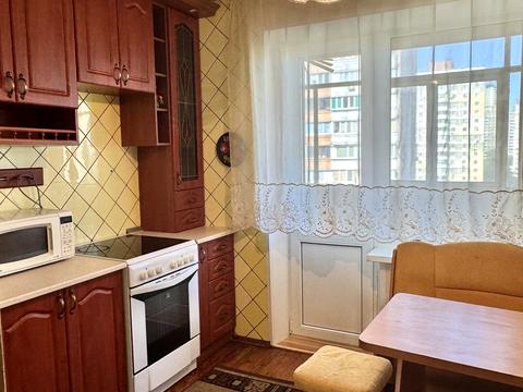 квартира по адресу Червоной Калины просп. (Владимира Маяковского), 2-А
