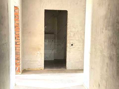 1872125734347144