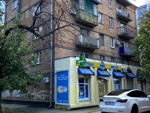 квартира за адресою Вацлава Гавела бульв. (Івана Лепсе), 75