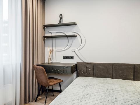 квартира за адресою Генерала Грекова вул., 4