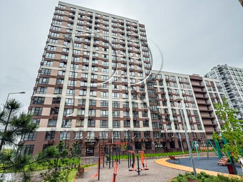 квартира за адресою Генерала Грекова вул., 4