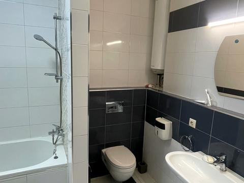 квартира за адресою Бульварно-Кудрявська вул. (Воровського), 36