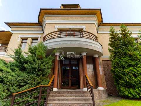 комерційна за адресою Павла Загребельного вул. (Миколи Раєвського), 11