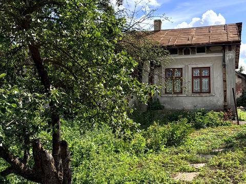 ділянка за адресою Лесі Українки