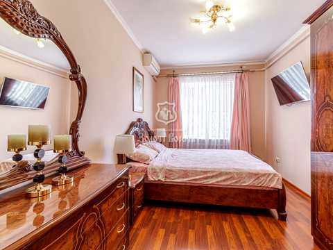будинок за адресою Садова вул., 1