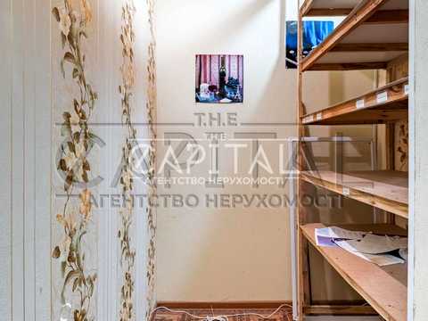 комерційна за адресою Василя Верховинця вул., 10
