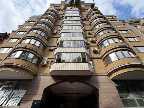 квартира по адресу Кропивницкого ул., 10