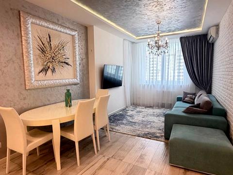 квартира за адресою Анни Ахматової вул., 30