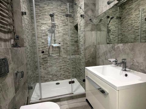 квартира за адресою Анни Ахматової вул., 30