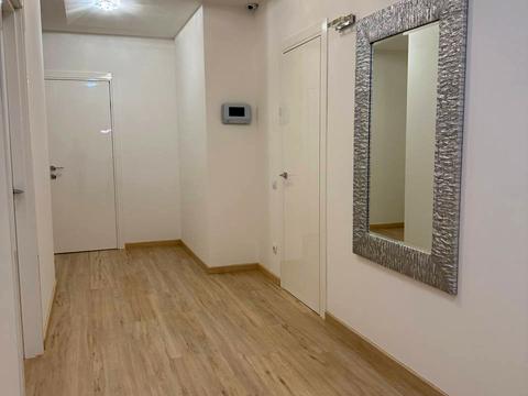 квартира за адресою Анни Ахматової вул., 30