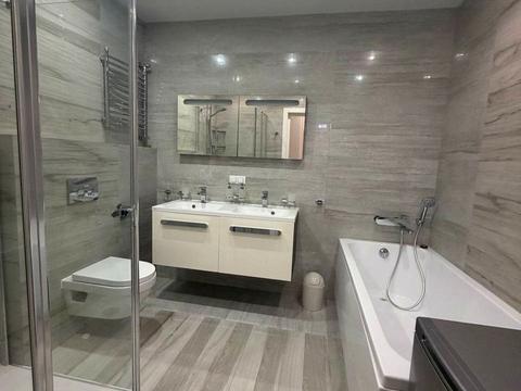квартира за адресою Анни Ахматової вул., 30