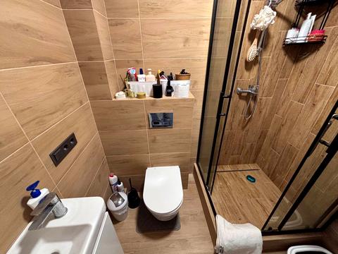 квартира за адресою Доківська вул., 9