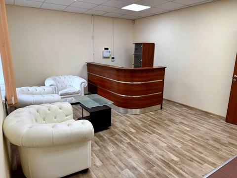 комерційна за адресою Шовковична вул., 7-А