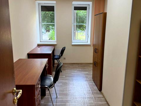 комерційна за адресою Шовковична вул., 7-А