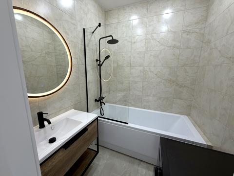 квартира за адресою Олега Ленюка вул., 17а